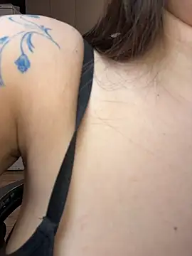 Lovynna's cam snapshot