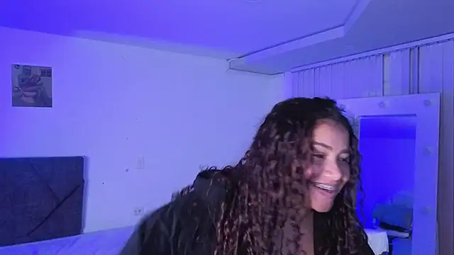 loly_marce live sex cam