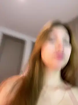 Nikii__ live sex cam