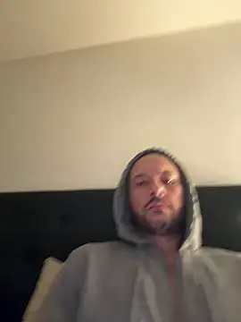 Guitccch's cam snapshot