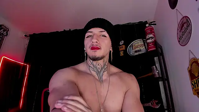 the_beast_master_'s cam snapshot