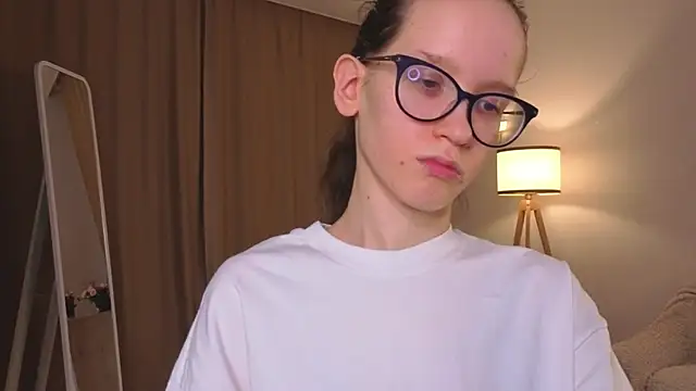 BettyBrowni live sex cam