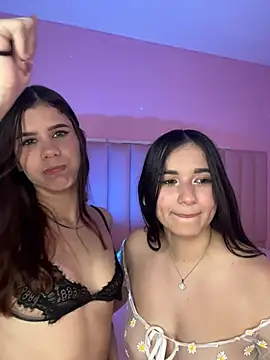 TheAlejandroDolls live sex cam