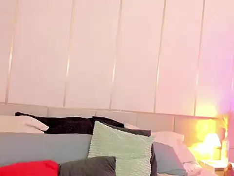 SoHighAngel's cam snapshot