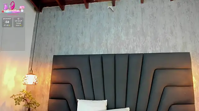 Maya_curvy's cam snapshot