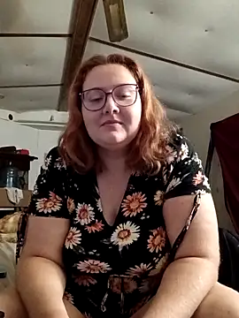 XEmoxkittyx live sex cam