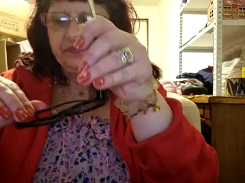 Samantha_Squirt@xh live sex cam