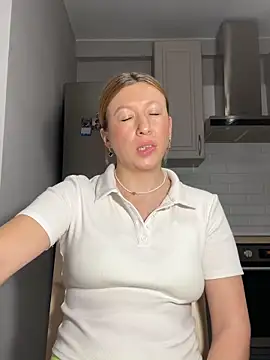 Kittie_Valentine's cam snapshot