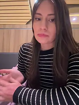 Isabella21_'s cam snapshot