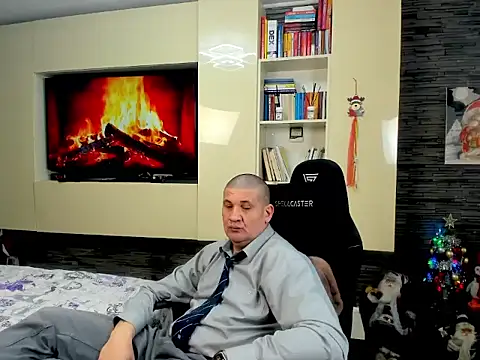 SpartacusDaddy48 live sex cam