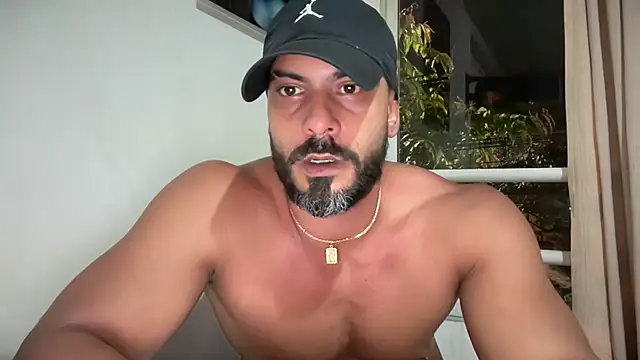 romeolovedark live sex cam