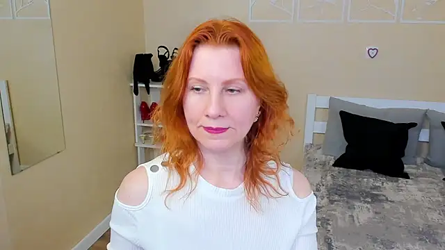 FoxySophia live sex cam