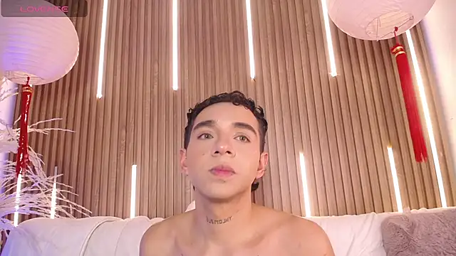 Stuart_Sweet live sex cam