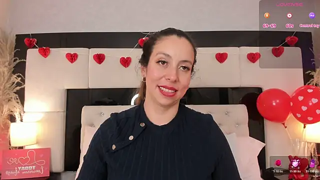 CarlaRossi_'s cam snapshot