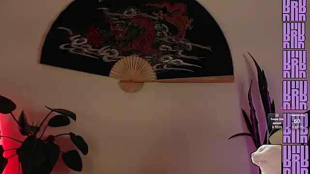 Ellyuwuw's cam snapshot