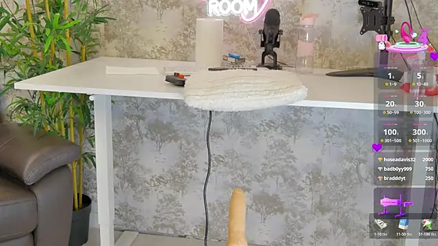 YourBurnWish's cam snapshot