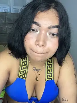 Latin_bigbutt's cam snapshot