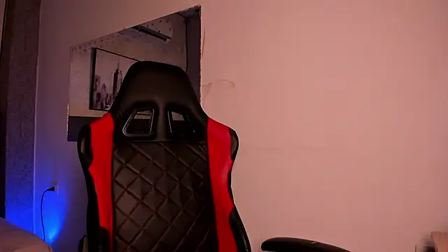 Tinyscarlett's cam snapshot