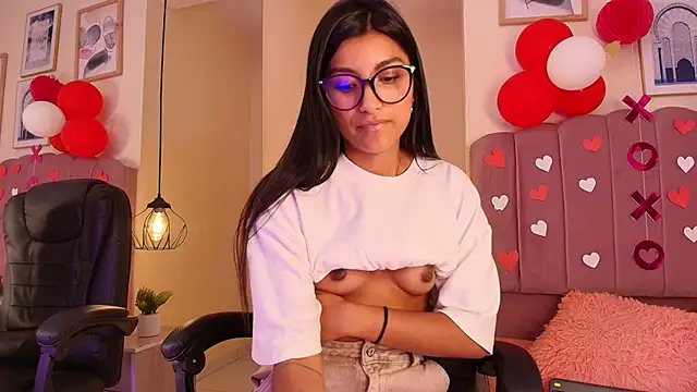 Ateneaaa_'s cam snapshot