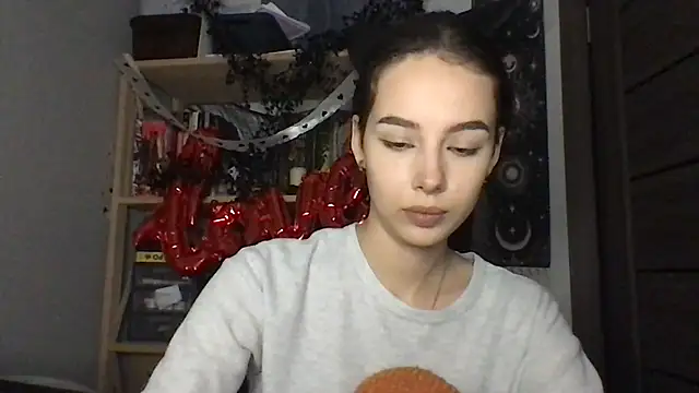 Yuna5343 live sex cam