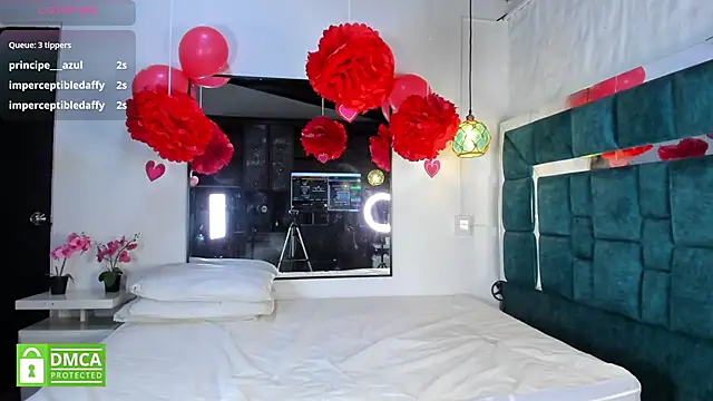 valtira_nova's cam snapshot