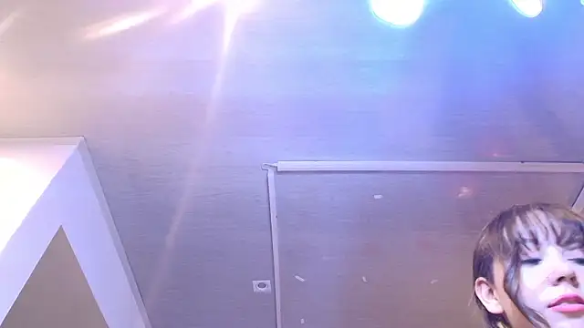 alanna_flowers's cam snapshot