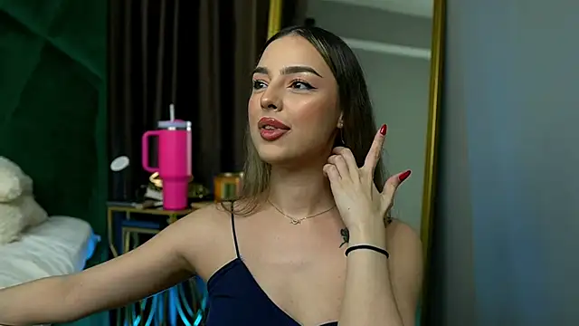 ScarletColes's cam snapshot