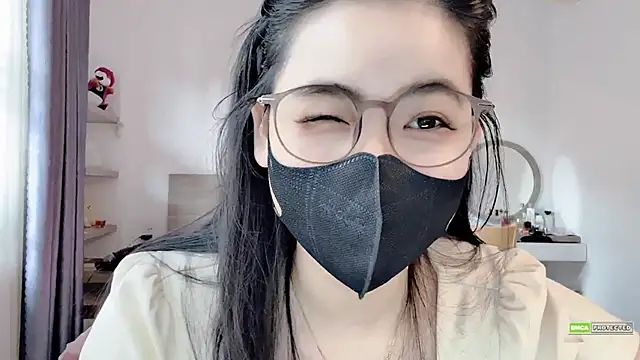 _Lynh_'s cam snapshot