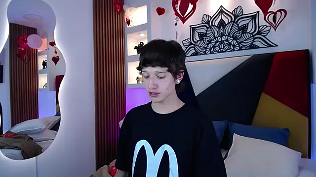 Emo_Boy_ live sex cam