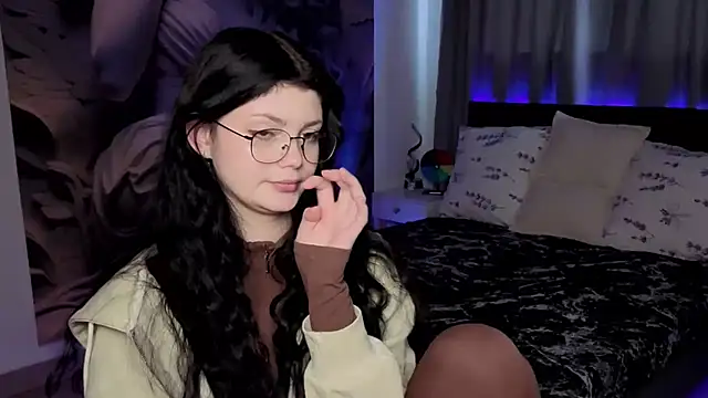 MileyRood live sex cam