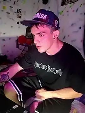 themaykiin18 live sex cam