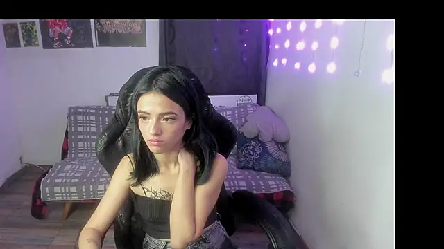 Candy__Girll18's cam snapshot