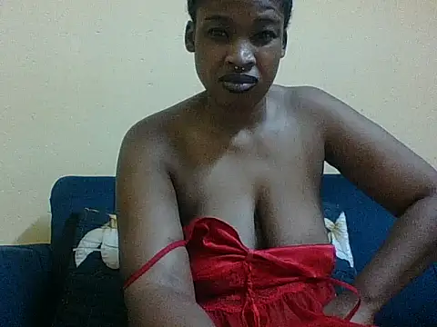 Juicylipss88's cam snapshot