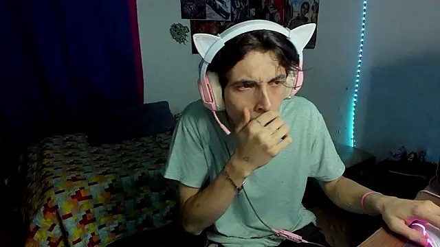 golden_ryyan live sex cam