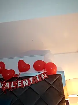 LunaaCurly's cam snapshot