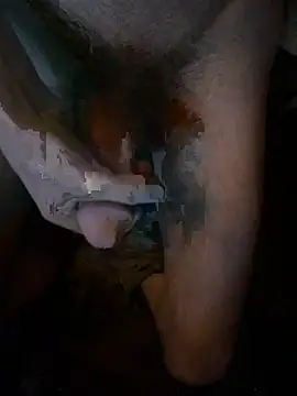 Outdoorsman13 live sex cam