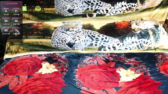 Queen_Sarah live sex cam