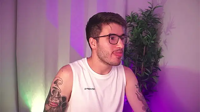 Tony_Wylie's cam snapshot