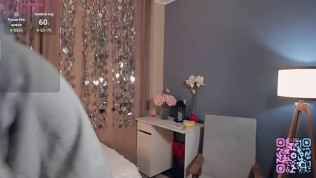 SharylSmalt's cam snapshot