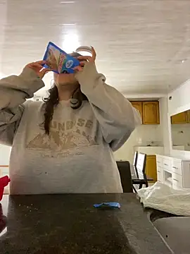 michell_boobs_ live sex cam