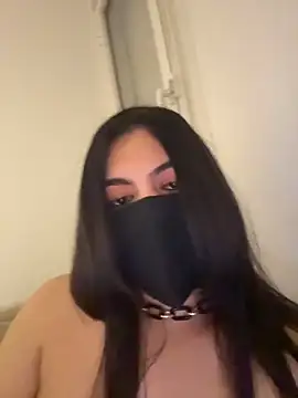Hot-Sarah-arab live sex cam