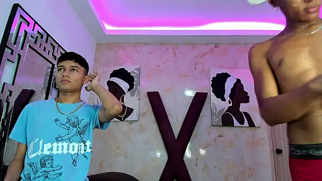 COUPLES_BOYS live sex cam