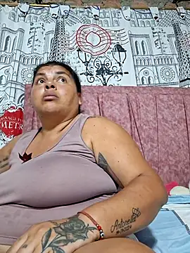 Juli_Powl's cam snapshot