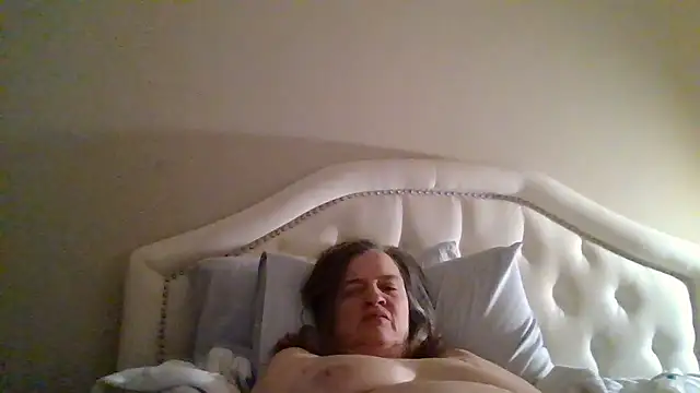 submit2unow1122's cam snapshot