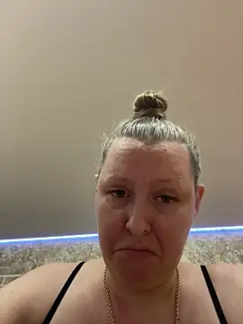 ISSexy's cam snapshot