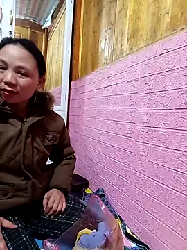 Pretty_girl_2's cam snapshot