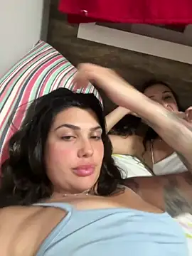 tiphanyari's cam snapshot