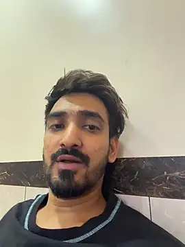 hornyguy271192's cam snapshot