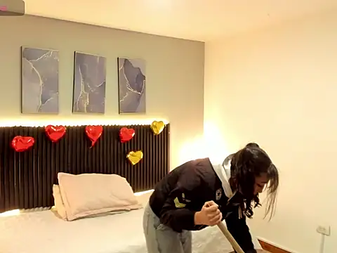 Julieta_Slav3's cam snapshot