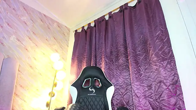 kathy-steven's cam snapshot